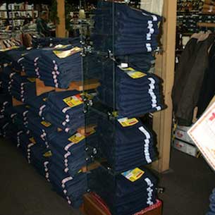 Easy care Bonney Lake Wrangler bootcut jeans in WA near 98391