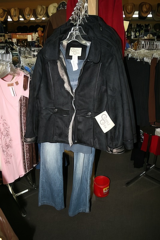 BlackWomenOutfit