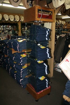 Wrangler Jeans in Auburn